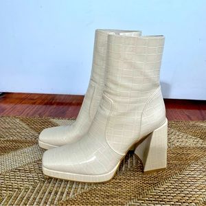 Princess Polly Croc Booties